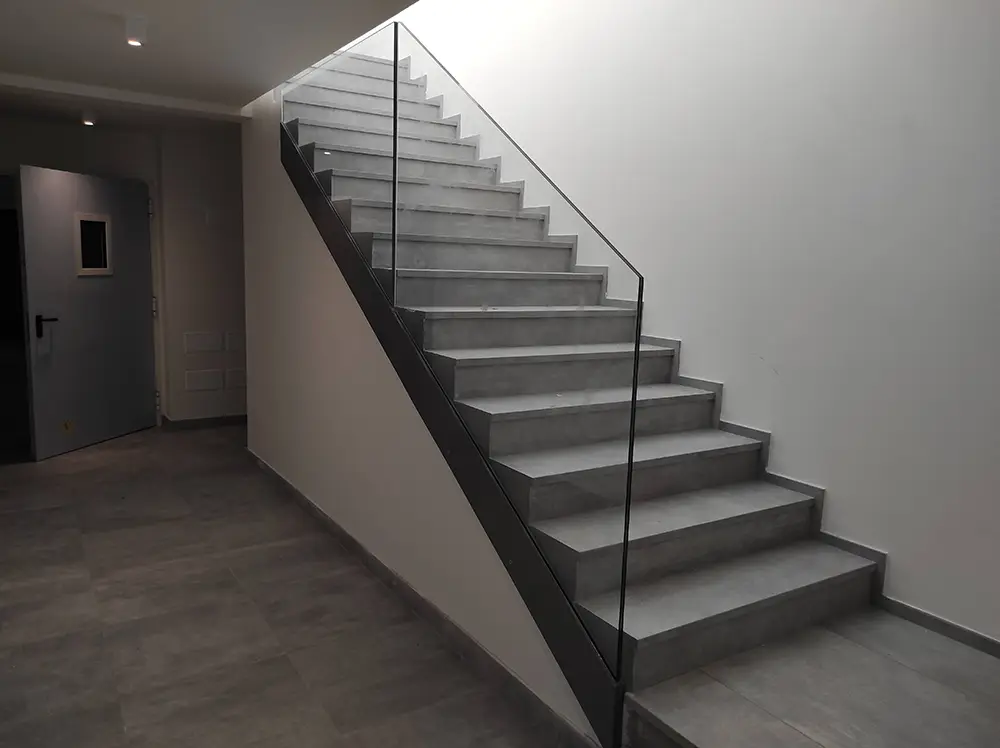 parapetto-interno-vetro-scale